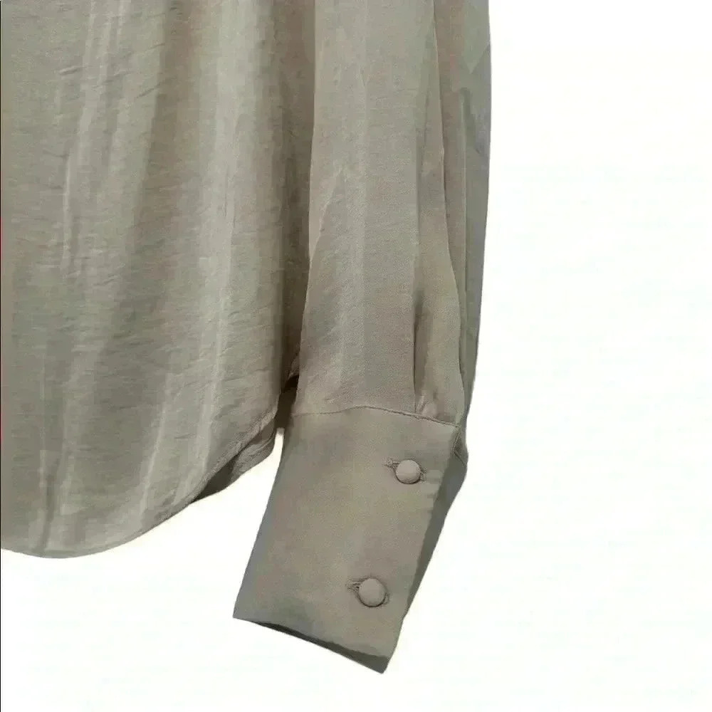 RACHEL ROY LONG SLEEVE BLOUSE V NECK LINE BUTTON ON CUFF SIZE M - Picture 4 of 5